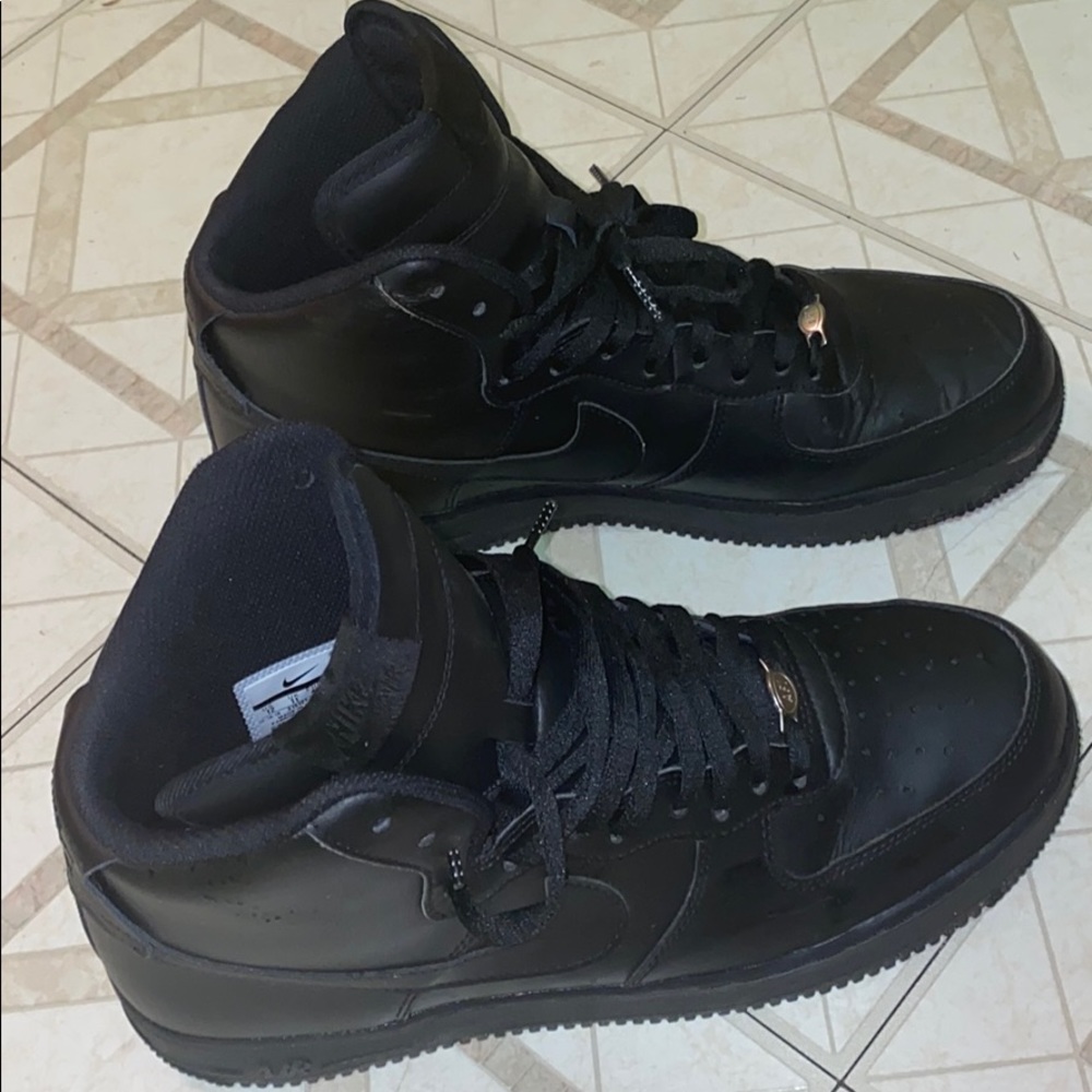 MENS AIR FORCE ONES